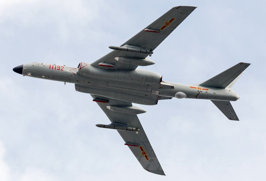 我军轰6k竟有这么多短板最大优点却是作为过渡方案