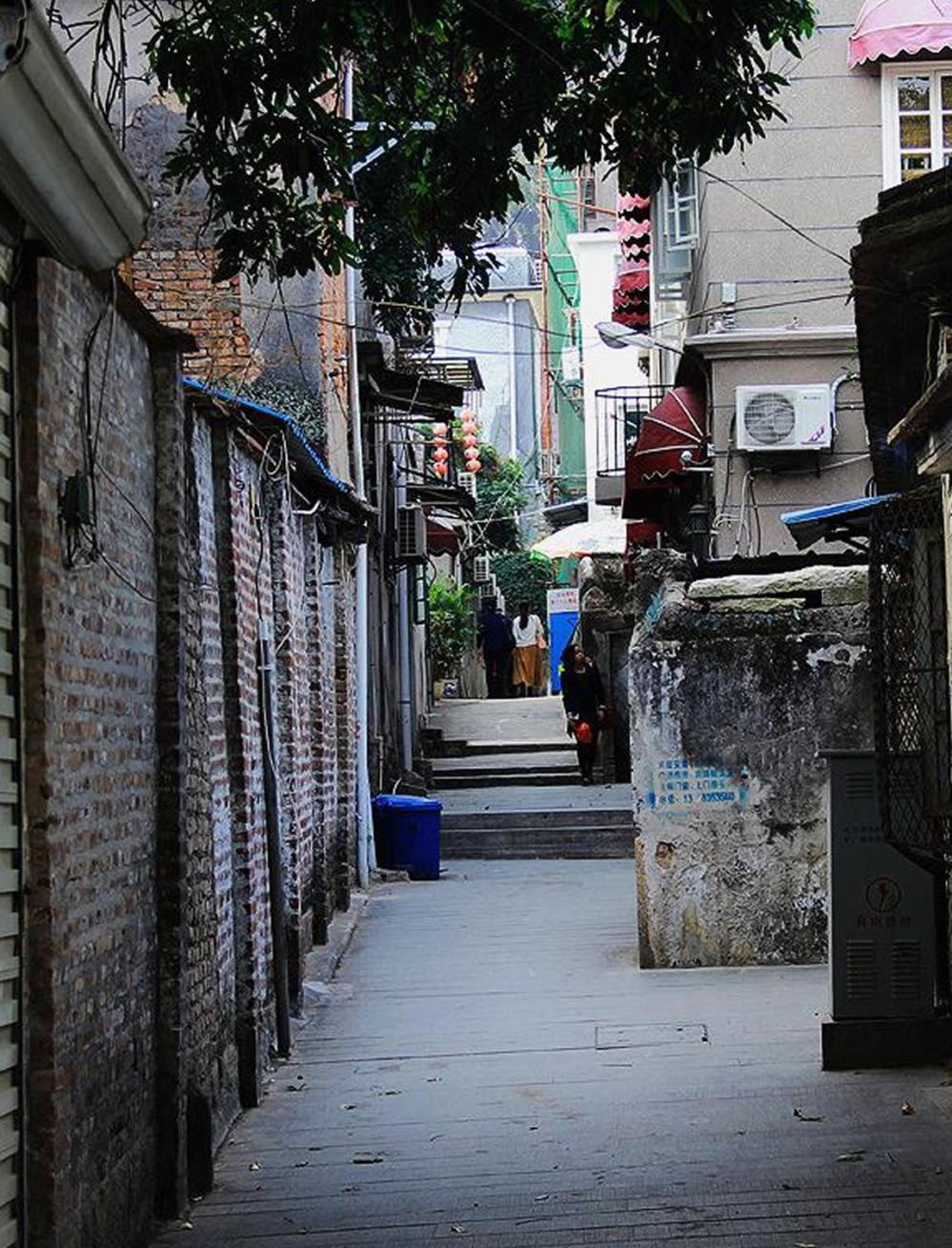 老街寻常小巷, 鼓浪屿别样的韵味