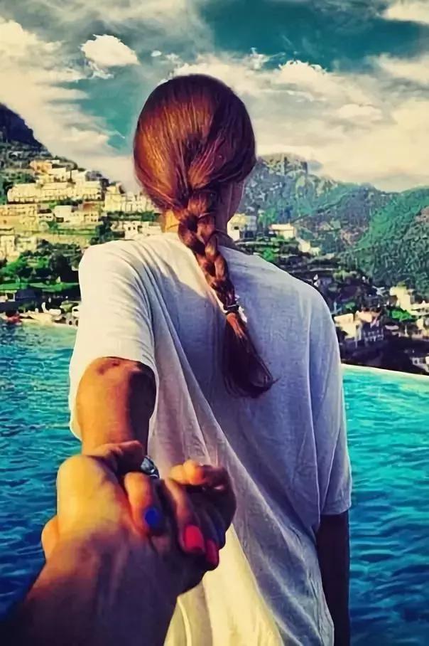 朋友圈的照片越美,背后的真相却越丑!