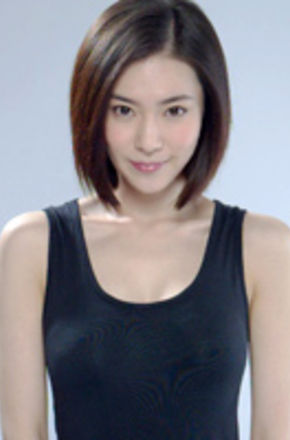 她曾被称为花瓶,凭借《追龙》走红,如今是令人羡慕的晶女郎|胡然