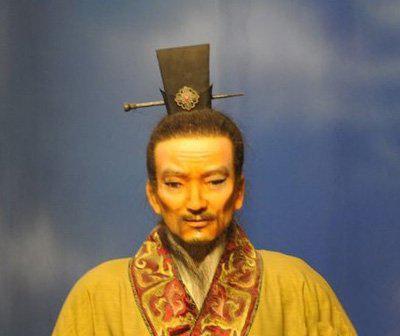 皇帝不准大臣看自己, 丞相: 都没见过你长啥样, 出危险怎么保护?
