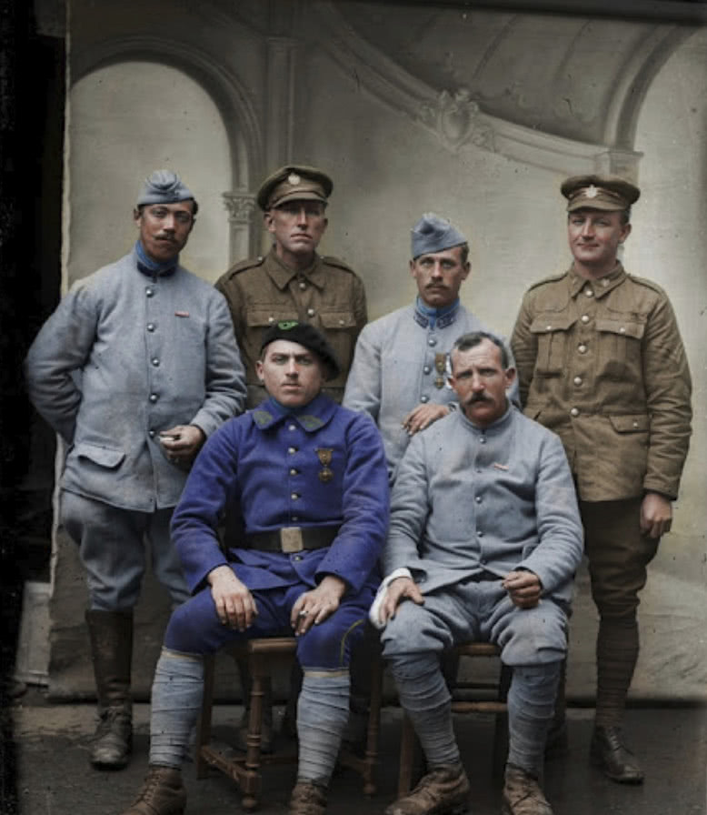 一战英军士兵肖像照从绞肉机战役中幸存下来的男人们