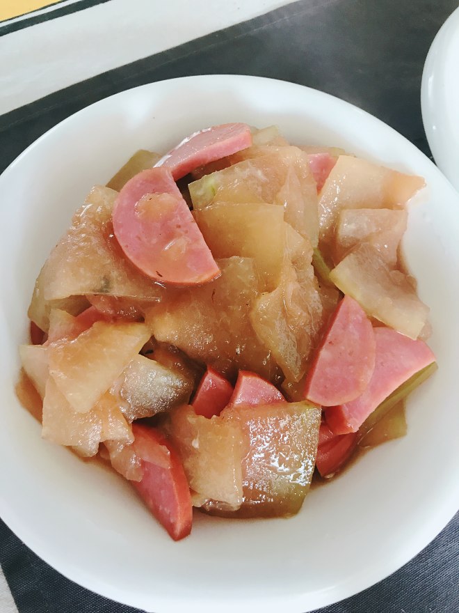 立秋后,冬瓜炒火腿如此做,好吃又下饭