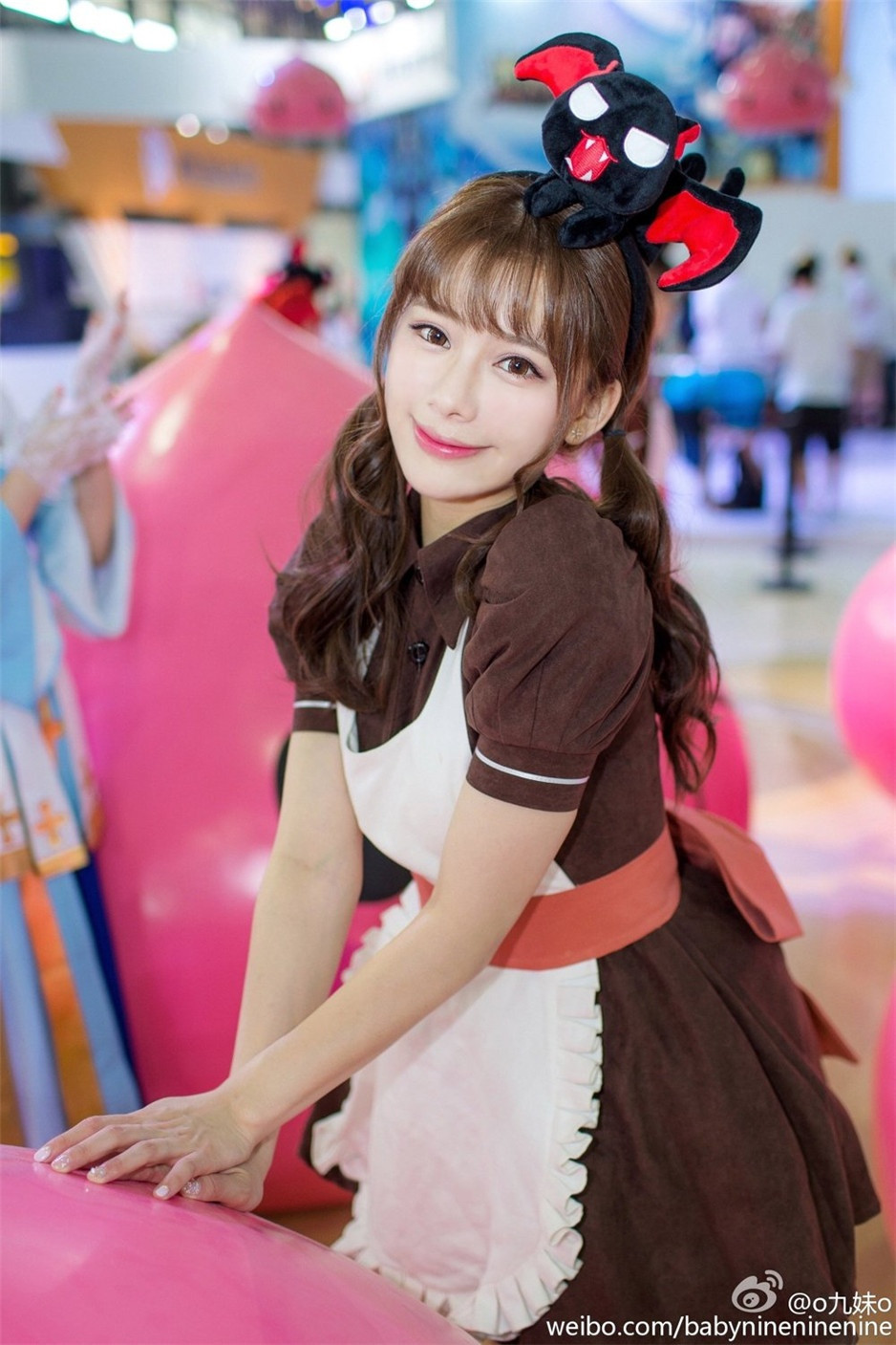 90后的美女陈思佳emily微博私拍图片