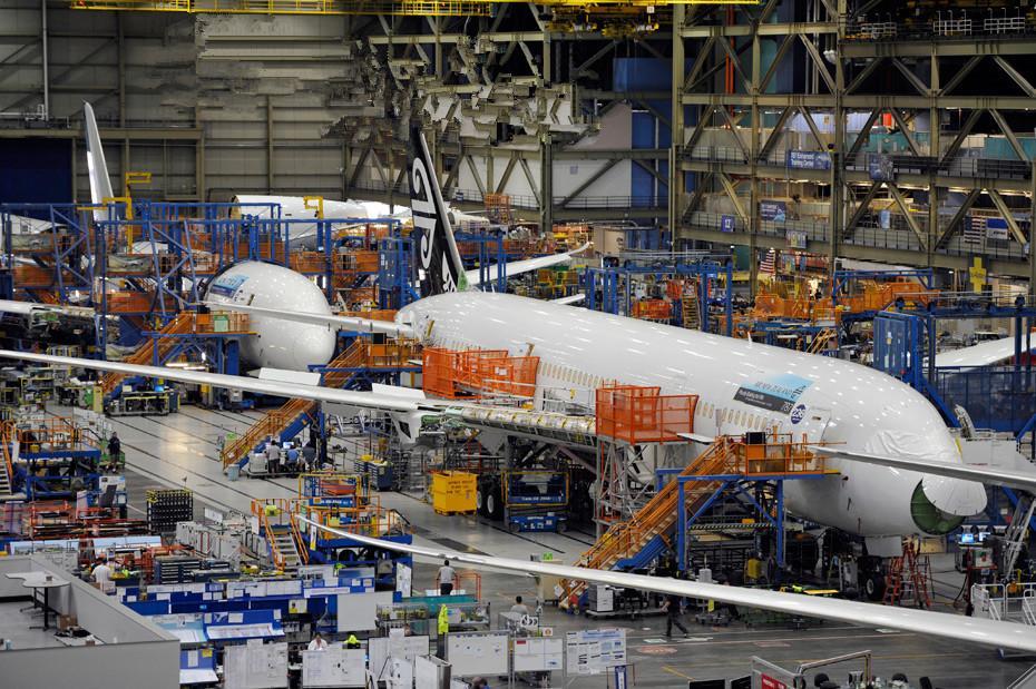 世界最大飞机制造地,占地50个足球场,上厕所都得有人监督