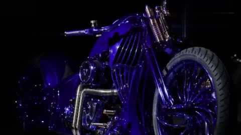 男人的最爱 425匹马力的V8发动机哈雷摩托车