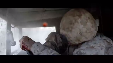 一部好莱坞现代战争电影, 塔利班猛烈火力压制