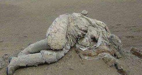 相机带你了解罗布泊无人区|罗布泊|干尸|相机带_新浪新闻