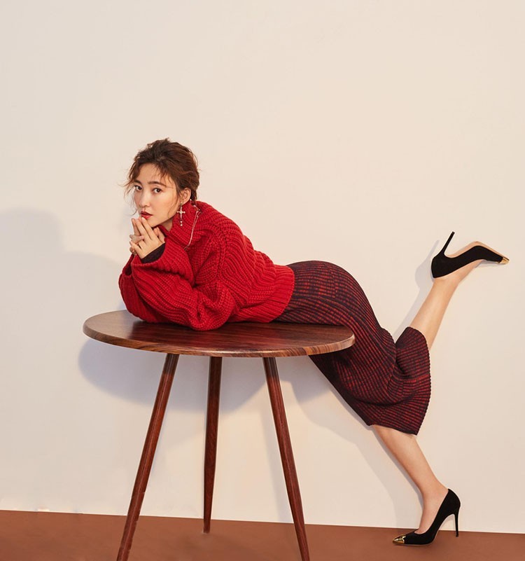 王丽坤最新时尚大片曝光,不愧是出尘脱俗的素颜女神