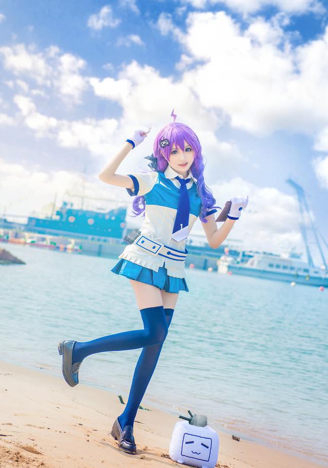 cos正片碧蓝航线标枪22娘皮肤