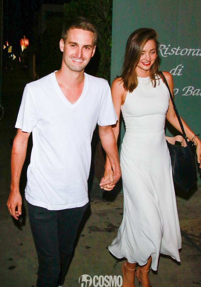 我把gigi可儿的情侣装给男友看, 他默默脱下了格子衬衫