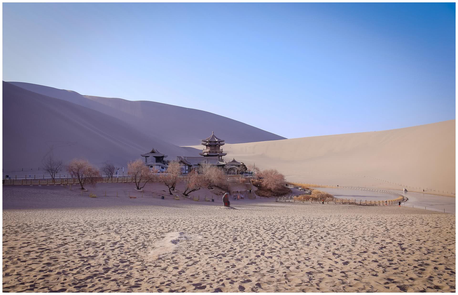 敦煌,一个停留在时间点上的地方