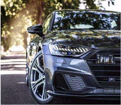 比奔驰便宜20万?奥迪全新轿跑来袭,车灯炫酷十足,颜值爆表!