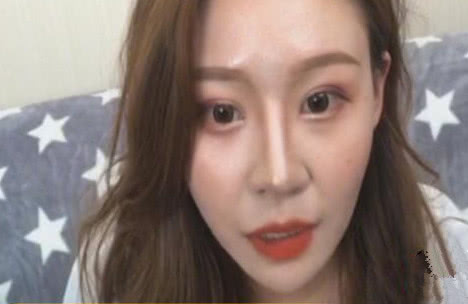 温婉开直播回应包养传闻都是假的9月份还要去上大学