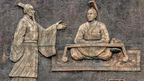 仲壬死后,立太甲为王,太甲昏庸暴虐,不遵守汤的法度而乱德败行,被伊尹