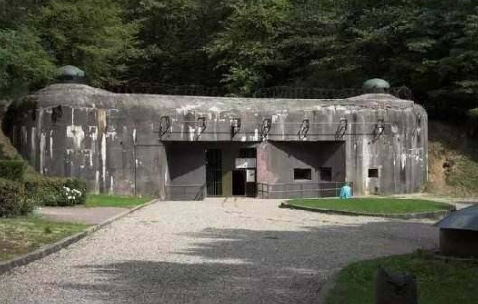 堪称二战时期最失败的防御工事,白白浪费了50亿和十年时间