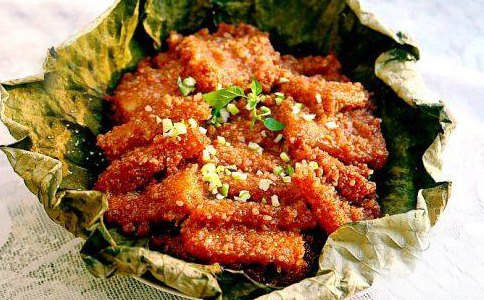 夏天吃荷叶粉蒸肉不仅不油腻反倒非常的开胃做法也超简单