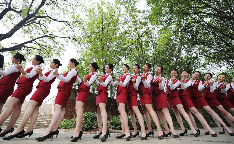 看看这些空姐毕业照美吗是否与众不同欢迎评论