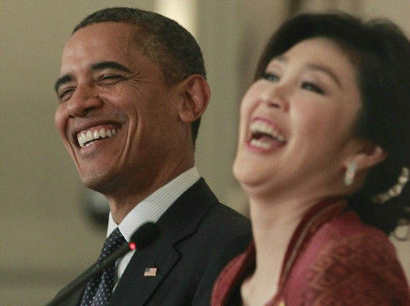 实拍,奥巴马与英拉的对视,亮点在眼神交流,图5笑的最开心