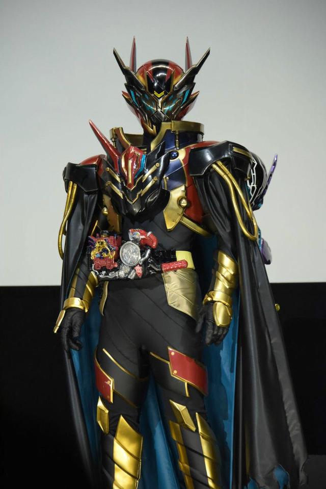 假面骑士build剧场版骑士曝光骑士blood很酷炫老实人依旧吃瘪