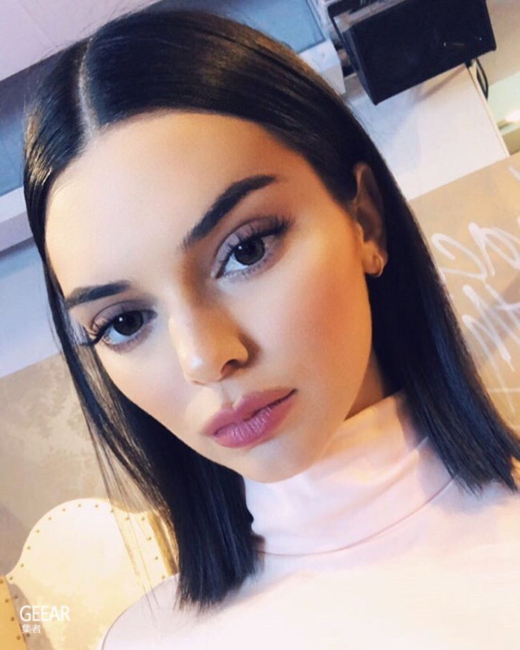 超模肯豆最新的照片让人感叹:好怀念以前的她!