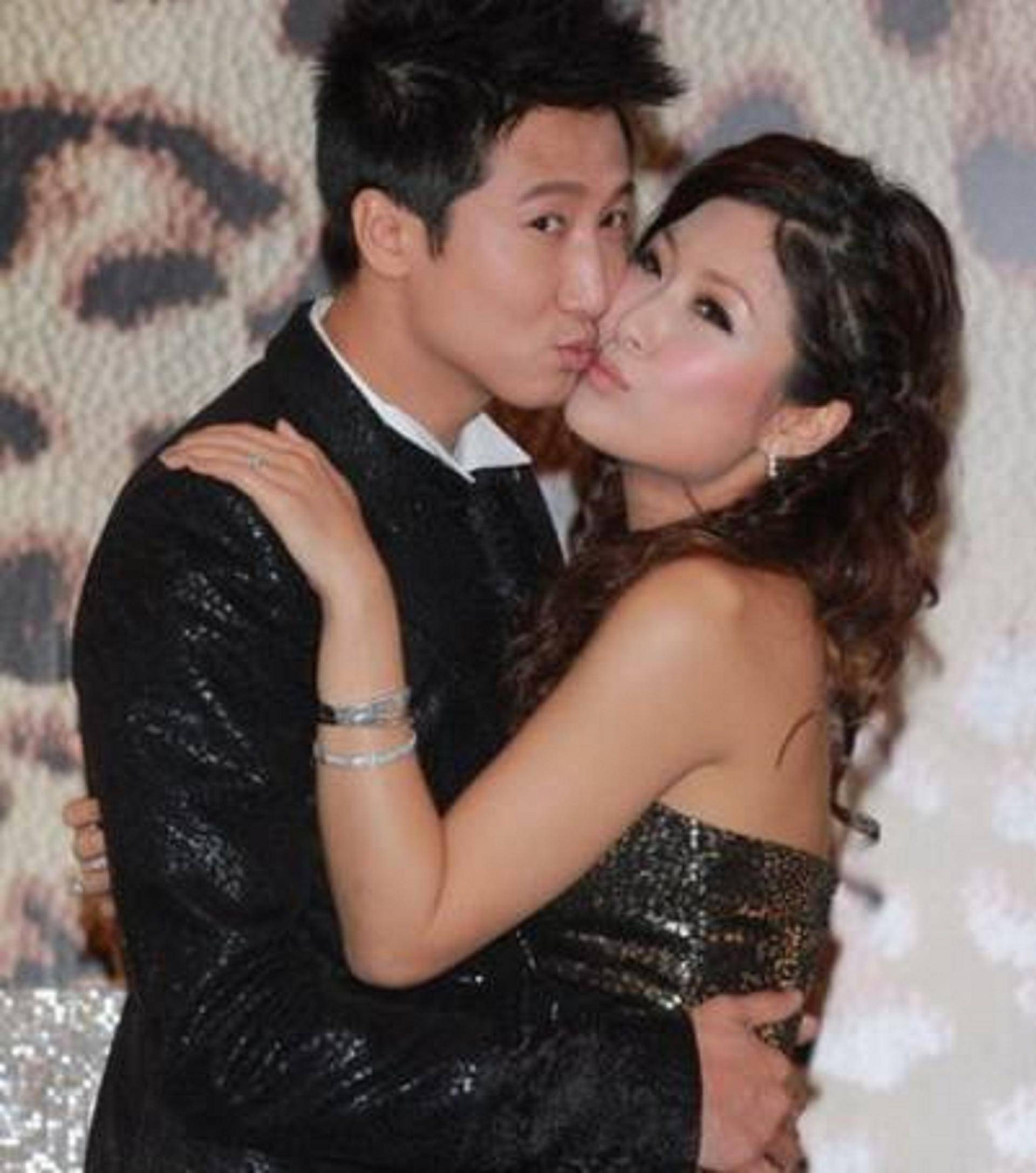 她14岁成为模特24岁嫁千亿富豪36岁活成少女走上人生巅峰