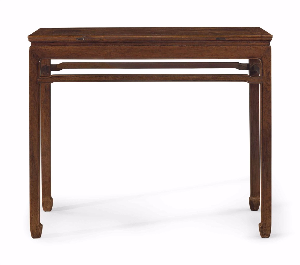 2018年纽约春拍中国瓷器及工艺精品预展中国明清家具—— 桌案类