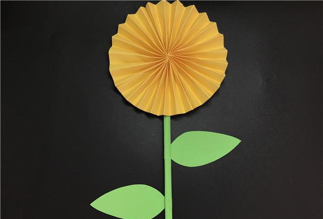 教师节到了给老师做一朵漂亮的向日葵花朵(做法简单好学)