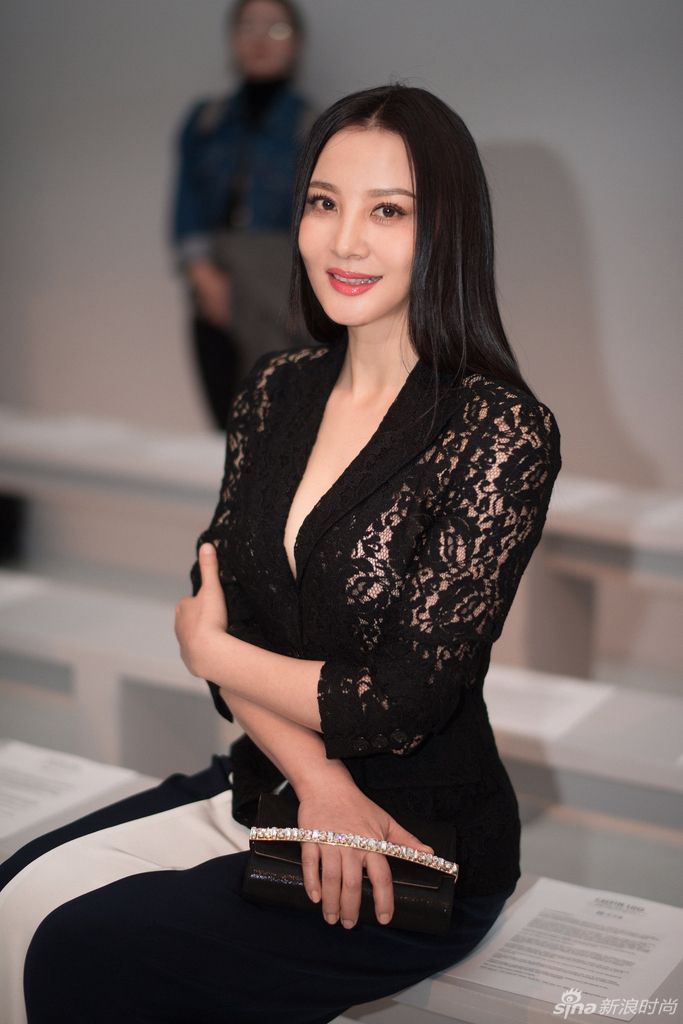 还记得风云于楚楚吗多年不见饰演她的陶红变成这样了