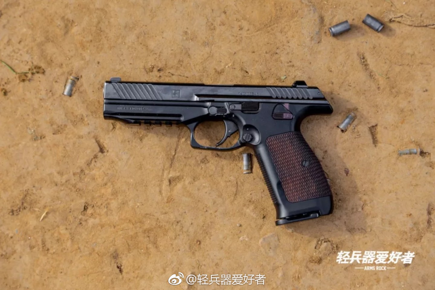 俄系格洛克卡拉什尼科夫集团的pl1415手枪如g19般的存在