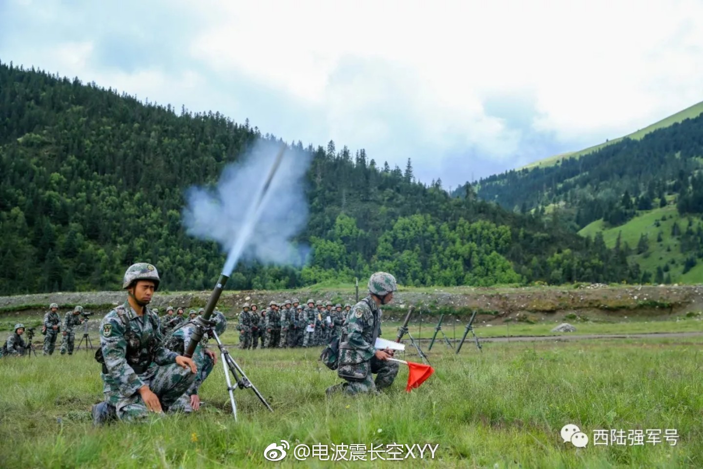 长管60迫和短管60迫同时装备,从报道描述来看,pp93仍然是营炮