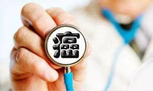 癌症患者年轻化,癌症早期10大信号,早发现可救命!