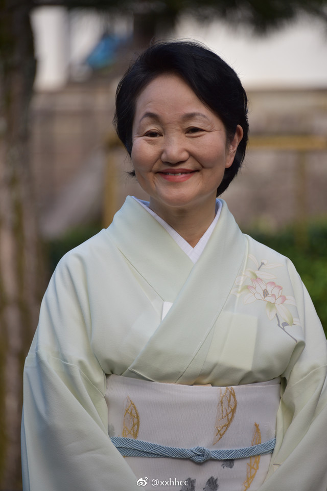 黑木华 树木希林公演作品 日日是好日 昨日在京都著名的建仁寺举行