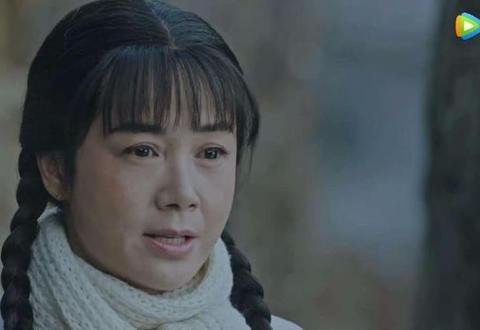 49岁蒋雯丽在《正阳门下小女人》里扮嫩,有麻花辫也看不出青春