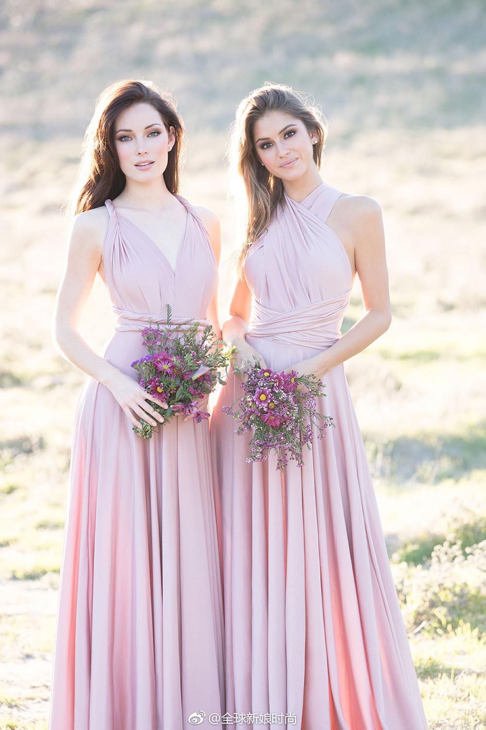 飘逸的伴娘裙,为新娘照片带来无限动感_新浪看点