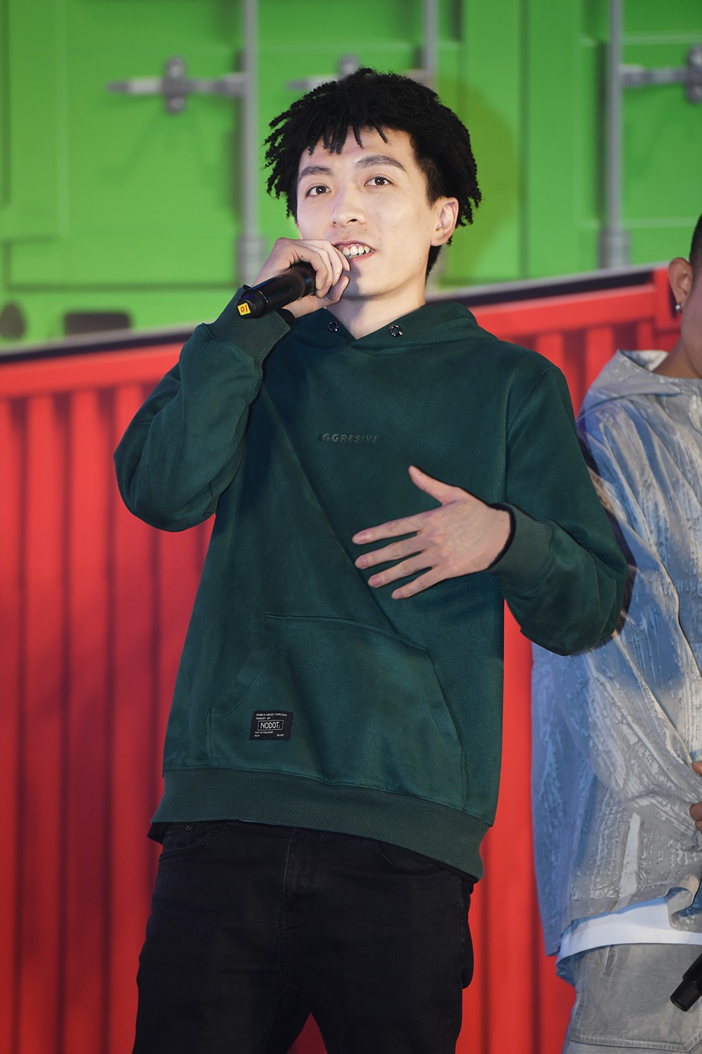 黄旭,tt,功夫胖,ice,小艾等一众知名说唱歌手到场支持,与布瑞吉bridge