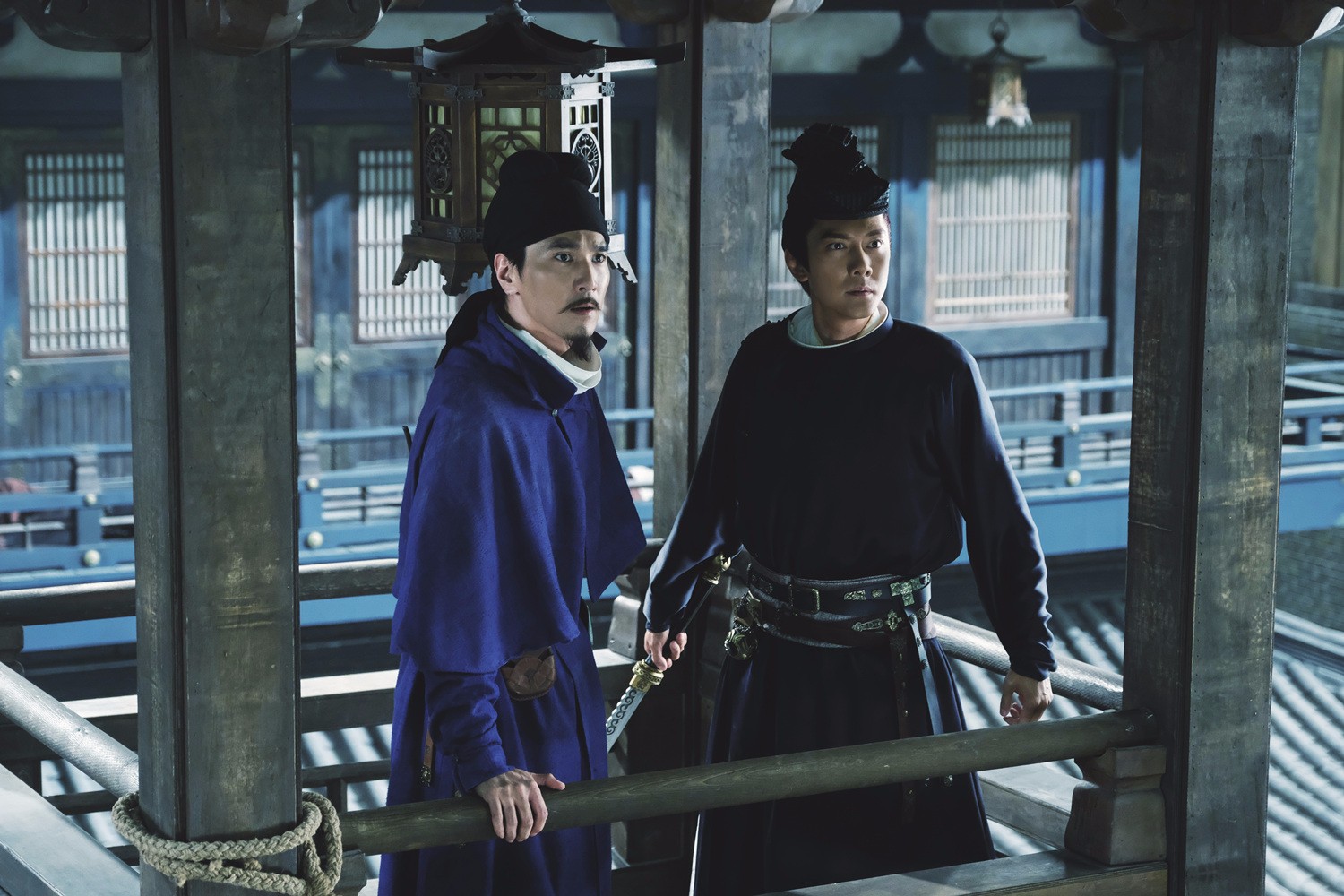 《狄仁杰》曝光人物关系剧照 冯绍峰赵又廷感情升温?