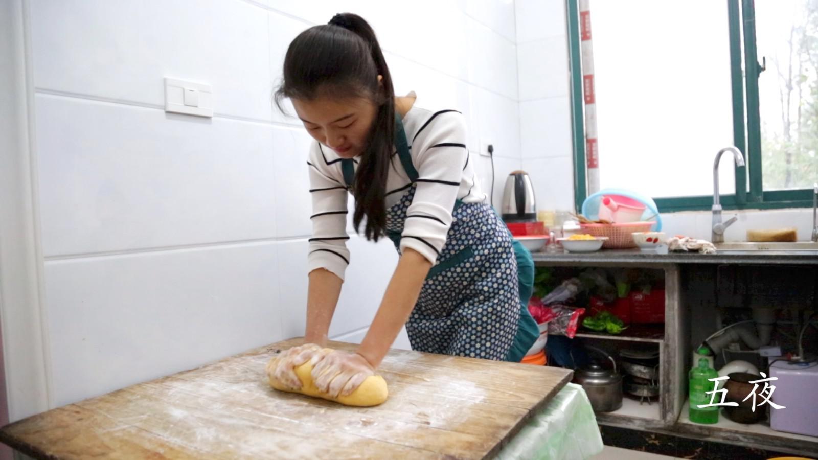 农村姑娘教你在家做,一起看看吧