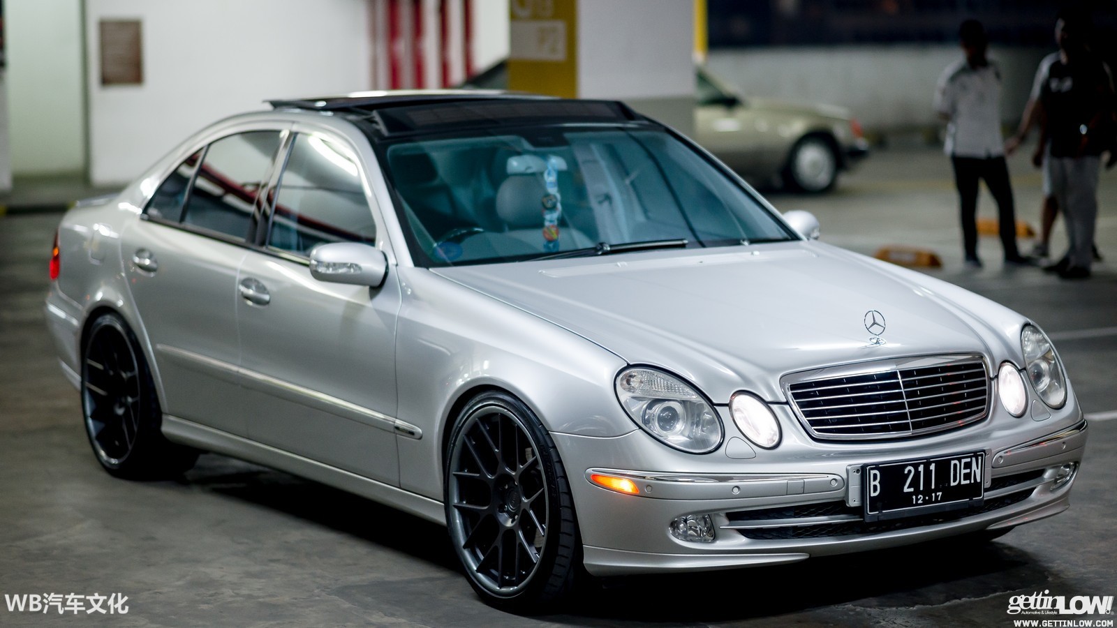 续写经典！04款四眼奔驰E240-W211改装案例-新浪汽车