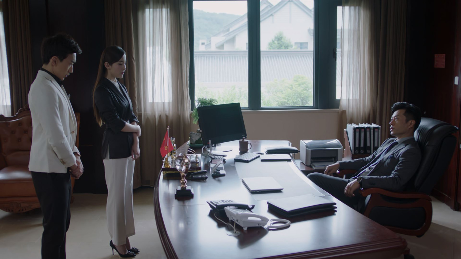 《执行利剑》热播被赞普法教科书 法院执行细节受关注