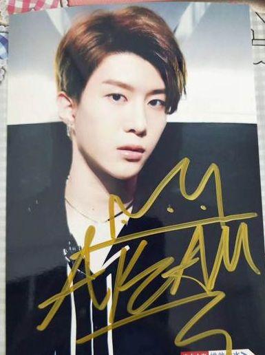 ninepercent成员秀签名范丞丞用心陈立农小学生就服蔡徐坤