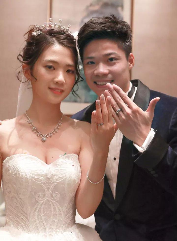 飞人苏炳添与妻子:相恋十多年,妻子颜值高身材好,已喜添贵子