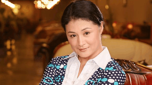 大家都知道,赵本山结过两次婚,第一任媳妇叫葛淑珍