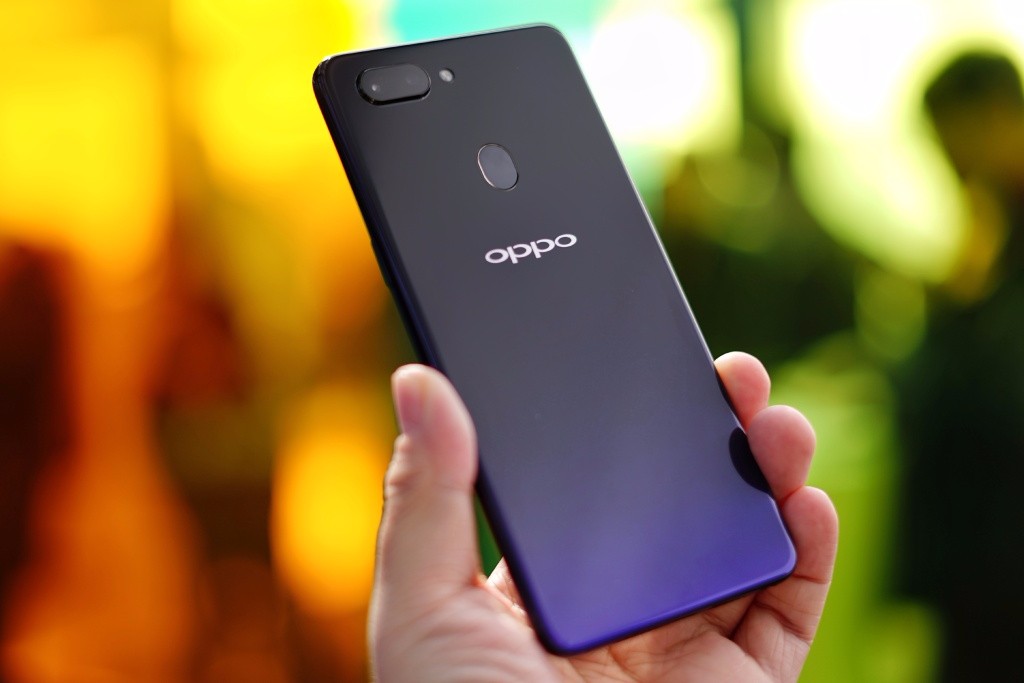 oppo r15真机高清图赏!全新配色,简直少女最爱