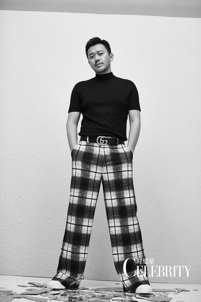 王学兵黑白大片曝光 优雅质感中展多重魅力