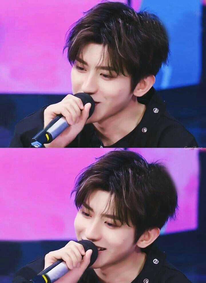 npc男团登快本,翻墙游戏蔡徐坤将自己留最后,小鬼抢麦何炅爆笑