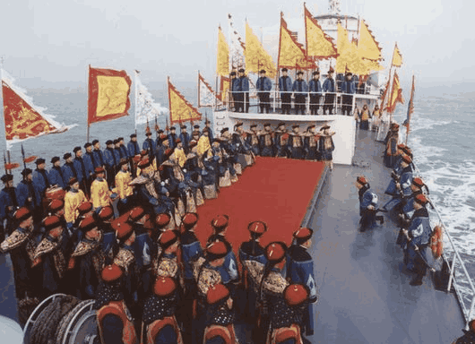 李鸿章动了慈悲之心, 酿成了大错, 北洋水师因此惨败!