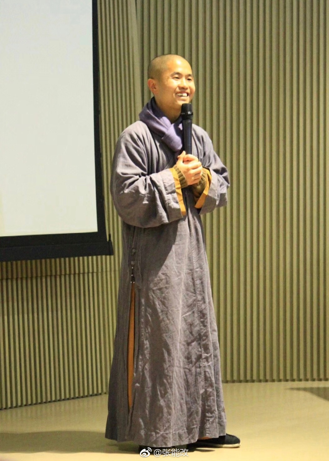 一瓣净心可资寿一袭衲衣寄清寒