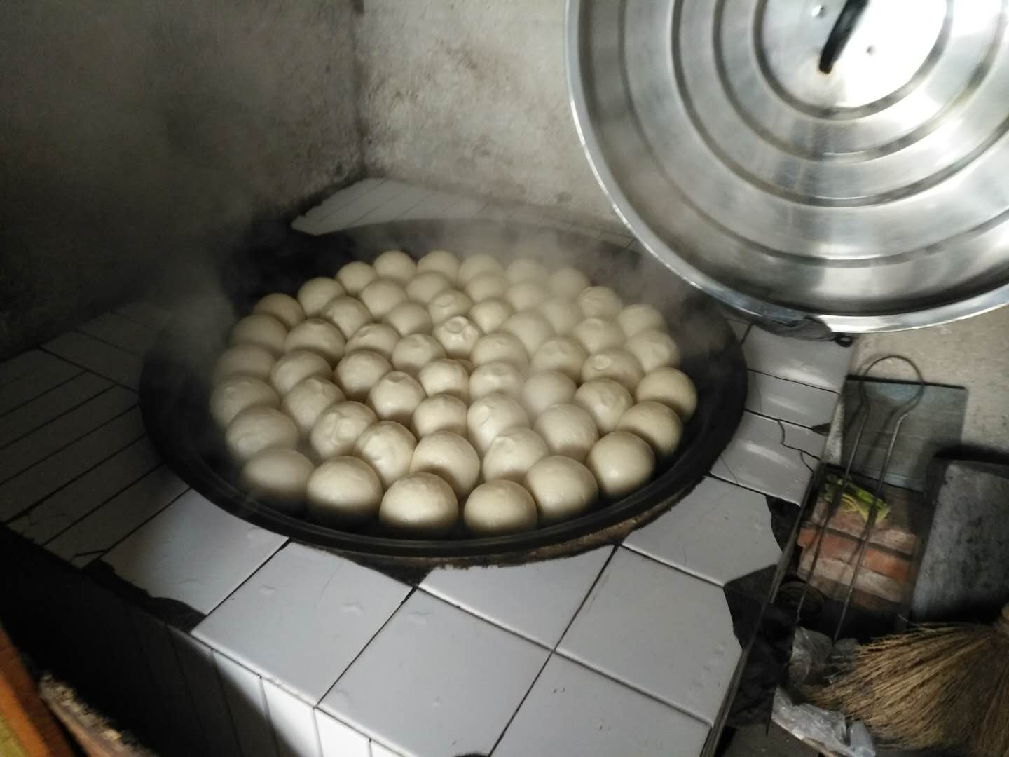 农村手工大馒头,简单美味,看了绝对让你喜欢上面食