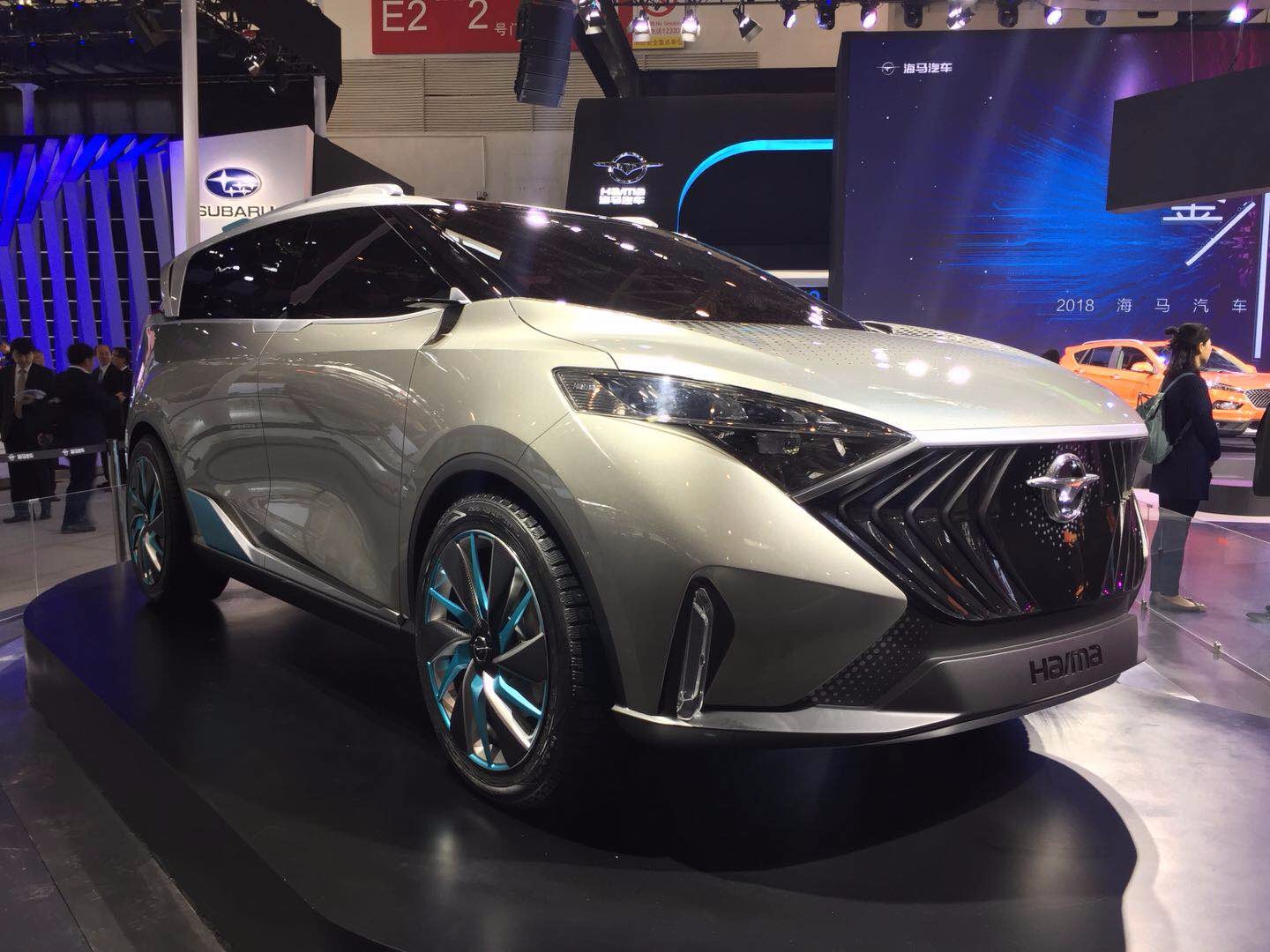 海马推出一款惊艳的f700概念车,尺寸接近别克gl8_新浪看点